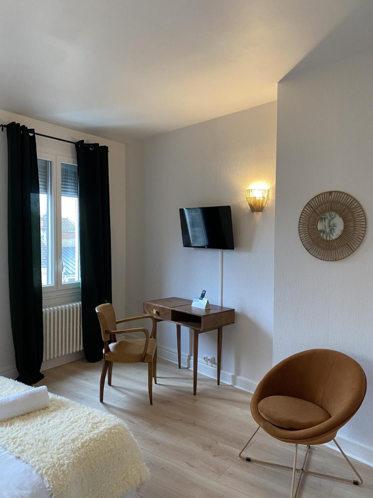 Hotel Aux Vendanges De Bourgogne Paray-le-Monial Ngoại thất bức ảnh